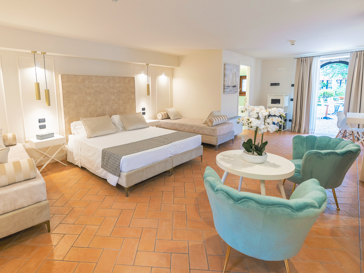Suite 1 1