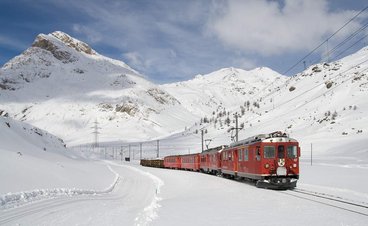 train 62849 1280 1