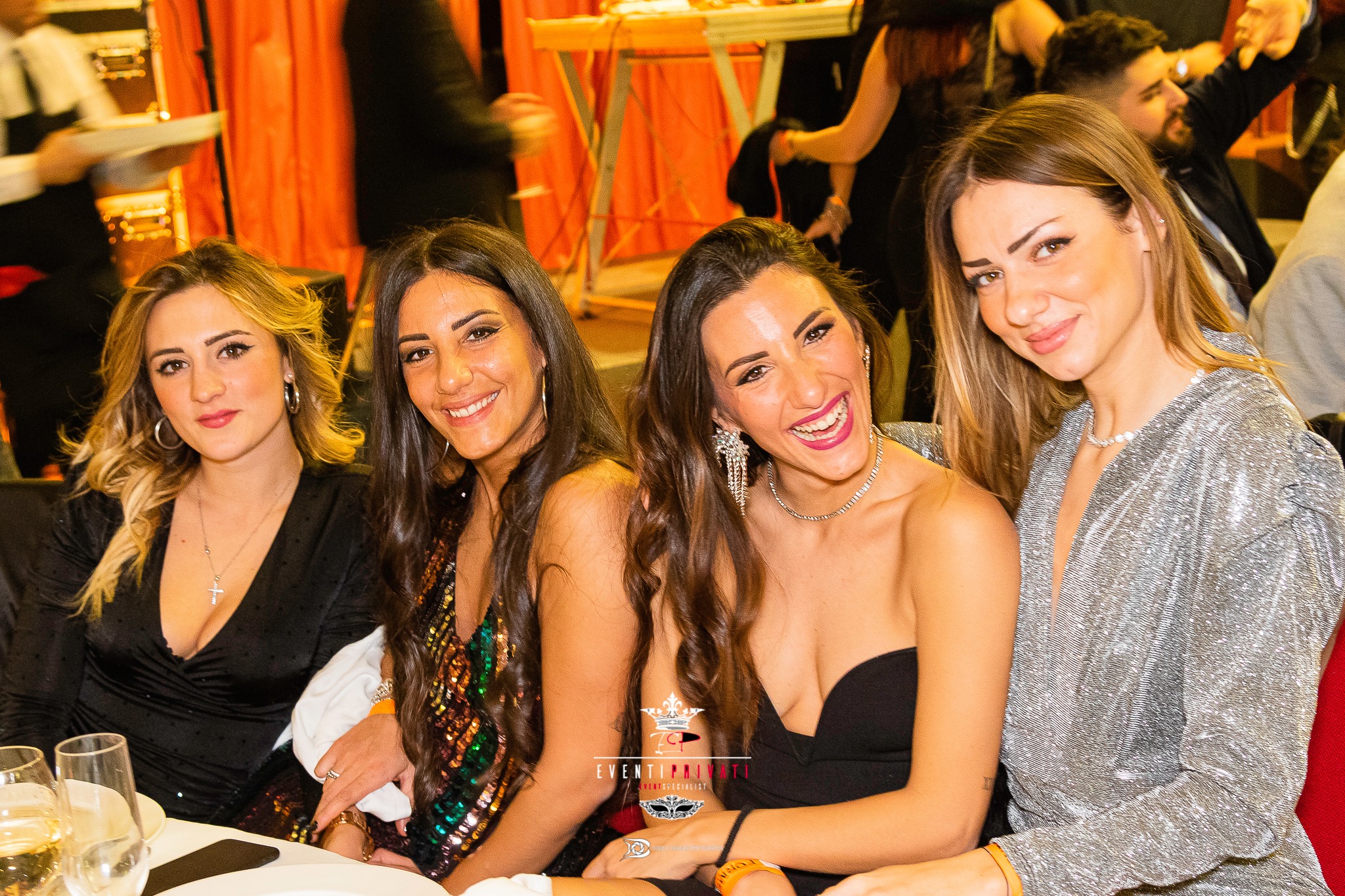 foto cene capodanno giovani 1