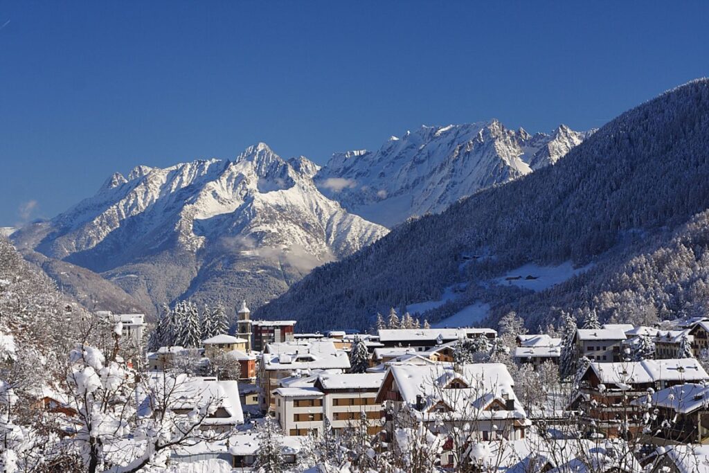aprica_innevata