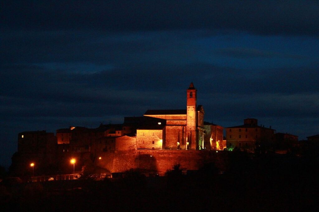 veduta_di_caldana_alla_sera