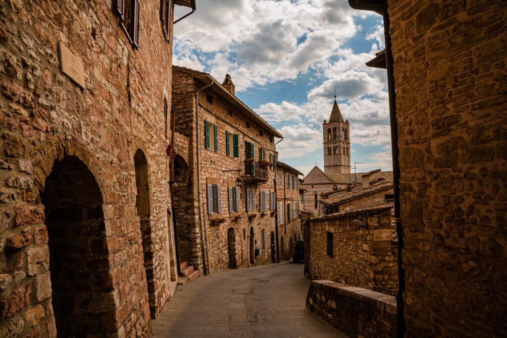 martinophuc-assisi-city-7150611