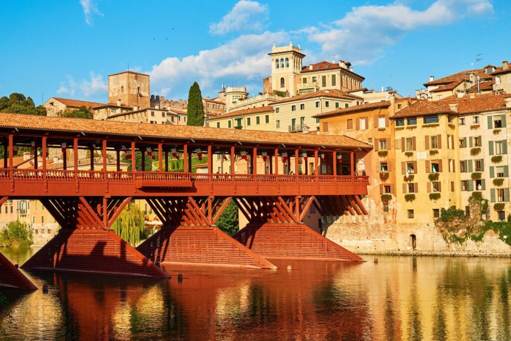 naknaknak-italy-6735348